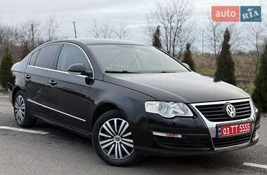Седан Volkswagen Passat 2008 в Березані