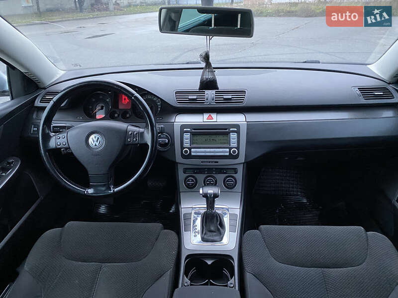Универсал Volkswagen Passat 2006 в Харькове