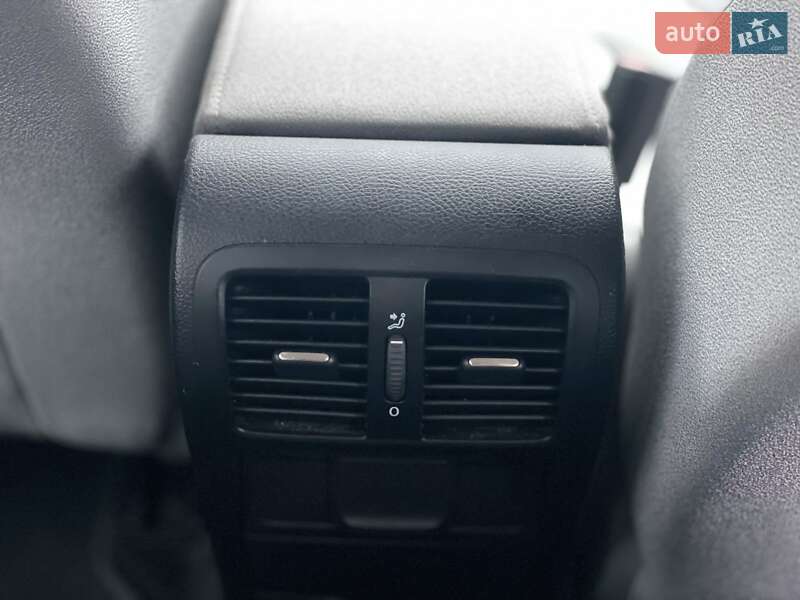 Универсал Volkswagen Passat 2010 в Днепре фото 19 Универсал Volkswagen Passat 2010 в Днепре