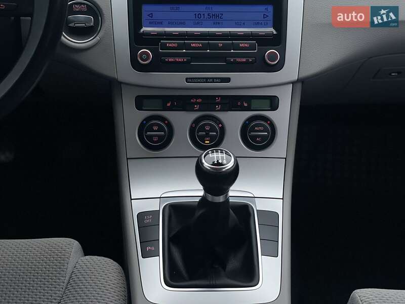 Универсал Volkswagen Passat 2010 в Днепре фото 16 Универсал Volkswagen Passat 2010 в Днепре