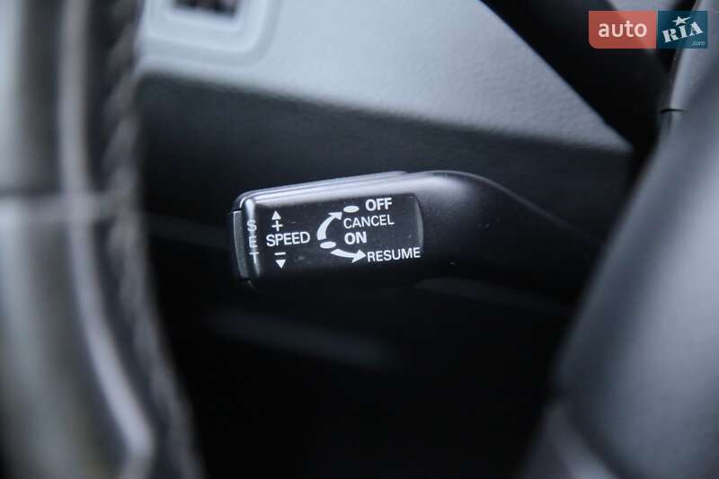 Седан Volkswagen Passat 2005 в Харкові