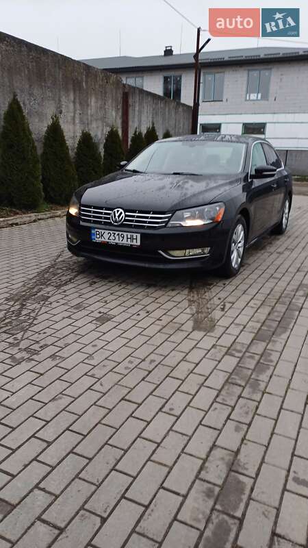 Седан Volkswagen Passat 2014 в Березному