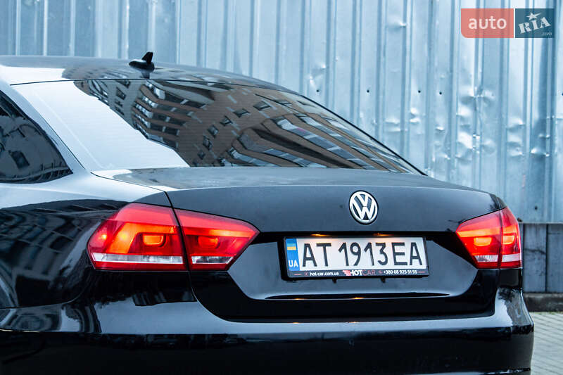 Седан Volkswagen Passat 2013 в Львові