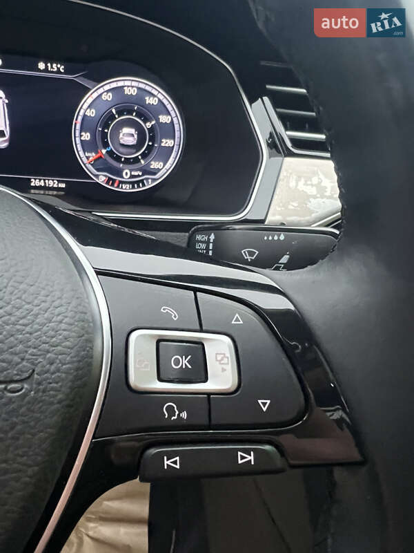 Универсал Volkswagen Passat 2016 в Луцке фото 27 Универсал Volkswagen Passat 2016 в Луцке