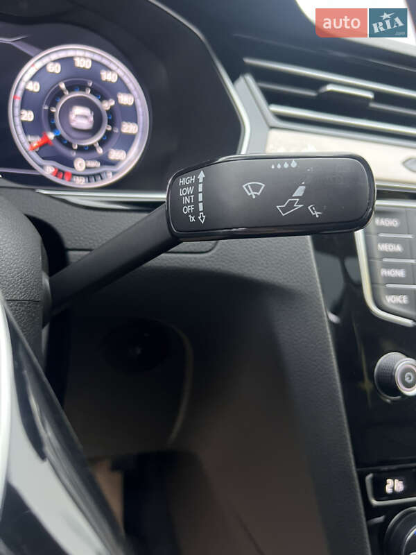 Универсал Volkswagen Passat 2016 в Луцке фото 33 Универсал Volkswagen Passat 2016 в Луцке