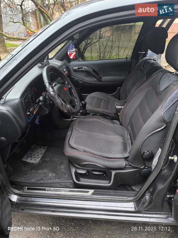 Універсал Volkswagen Passat 1994 в Запоріжжі