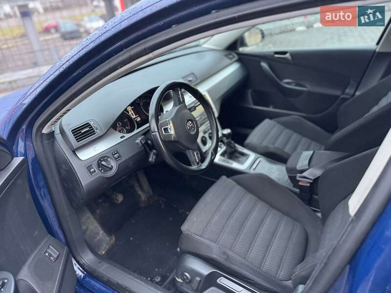 Универсал Volkswagen Passat 2009 в Львове