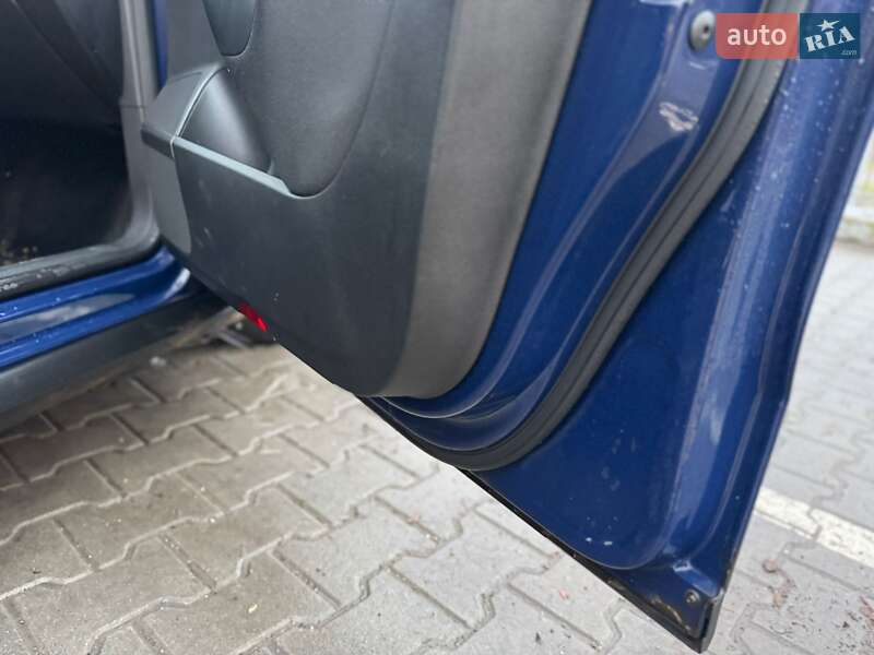 Универсал Volkswagen Passat 2009 в Львове