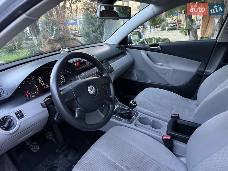 Универсал Volkswagen Passat 2009 в Одессе