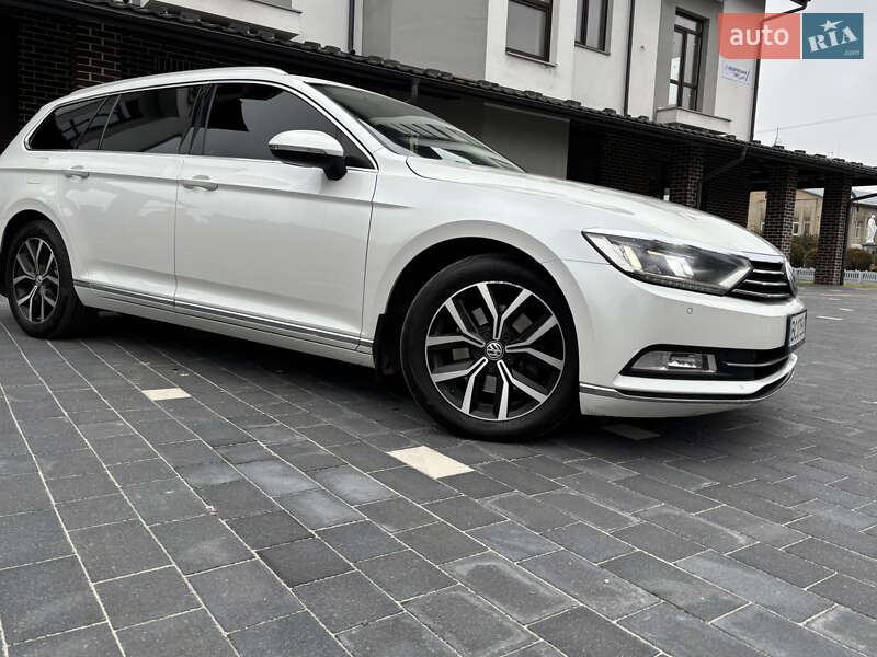 Универсал Volkswagen Passat 2018 в Львове