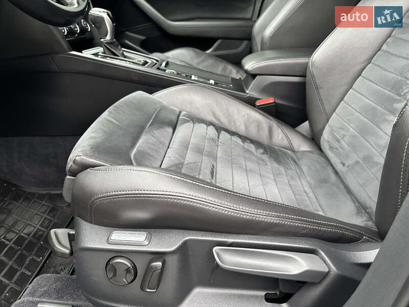 Универсал Volkswagen Passat 2018 в Львове