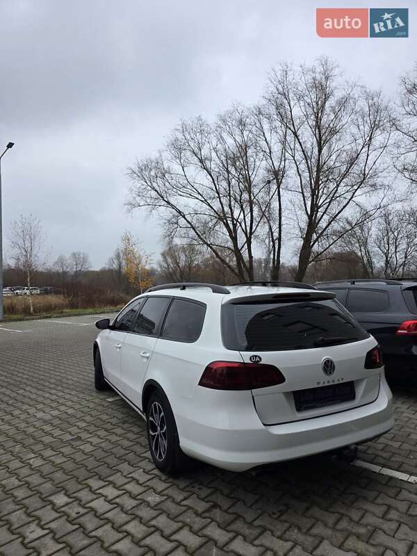 Універсал Volkswagen Passat 2011 в Хмельницькому фото 4 Універсал Volkswagen Passat 2011 в Хмельницькому