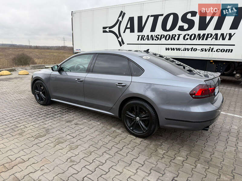 Седан Volkswagen Passat 2014 в Киеве
