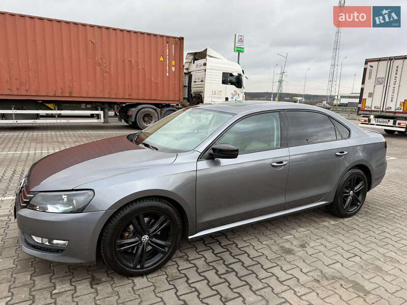Седан Volkswagen Passat 2014 в Киеве