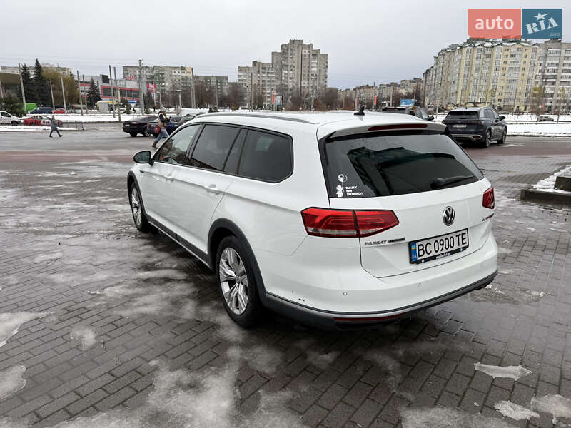 Универсал Volkswagen Passat 2017 в Львове