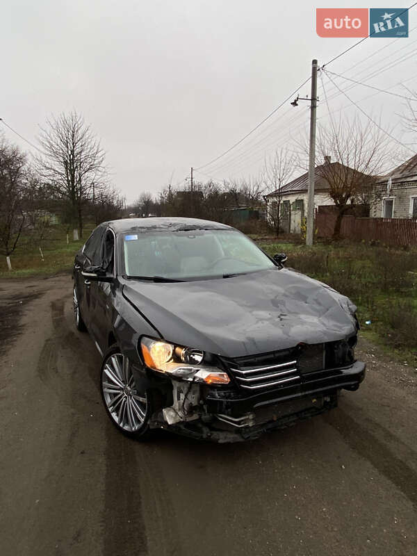 Седан Volkswagen Passat 2014 в Новомосковске фото 3 Седан Volkswagen Passat 2014 в Новомосковске