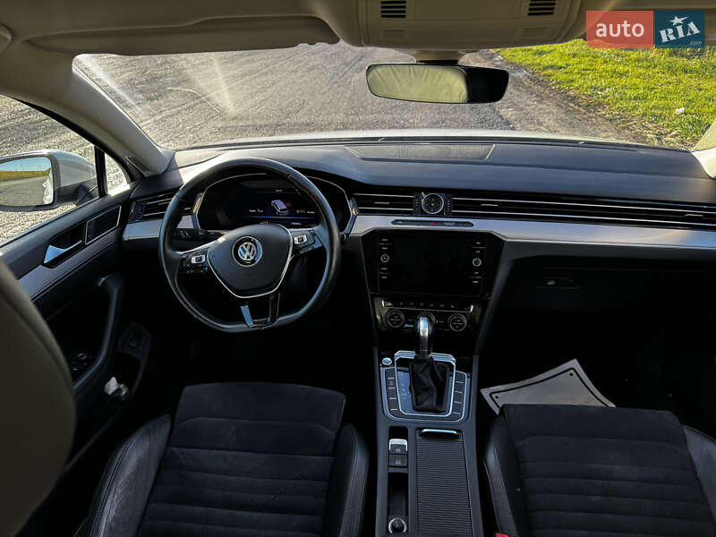Универсал Volkswagen Passat 2018 в Тернополе фото 15 Универсал Volkswagen Passat 2018 в Тернополе