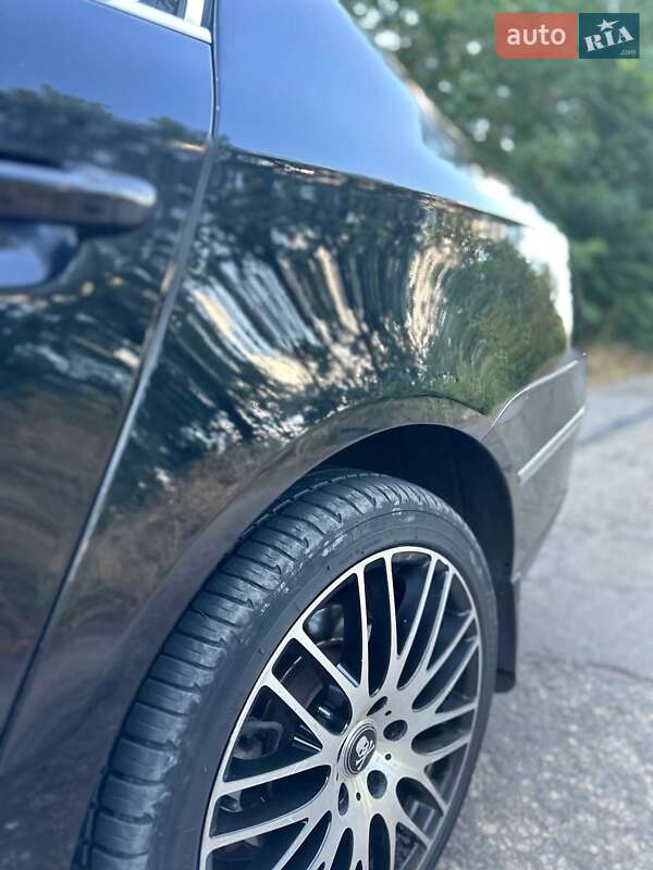 Седан Volkswagen Passat 2006 в Днепре