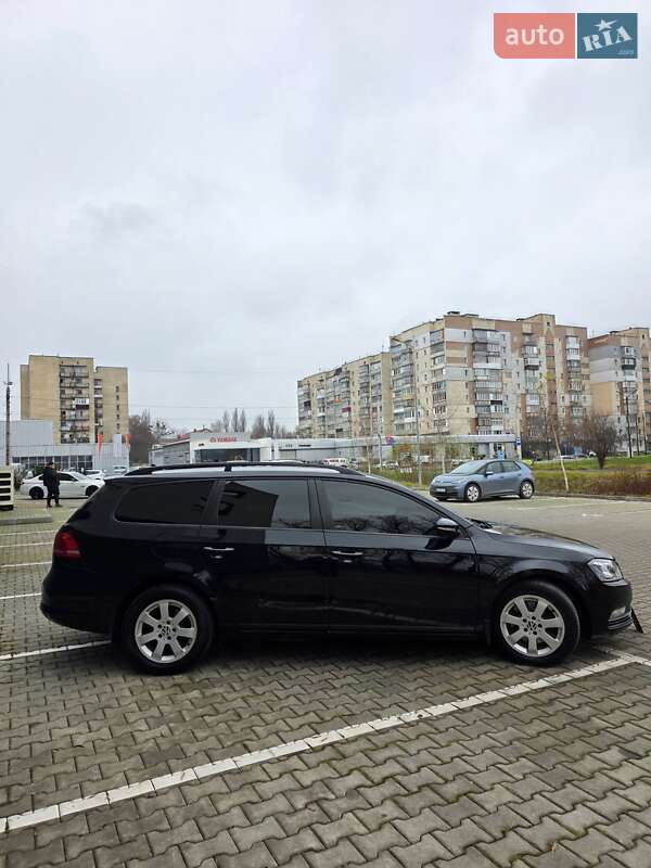 Универсал Volkswagen Passat 2011 в Хмельницком