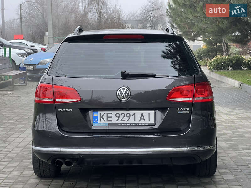 Универсал Volkswagen Passat 2011 в Днепре