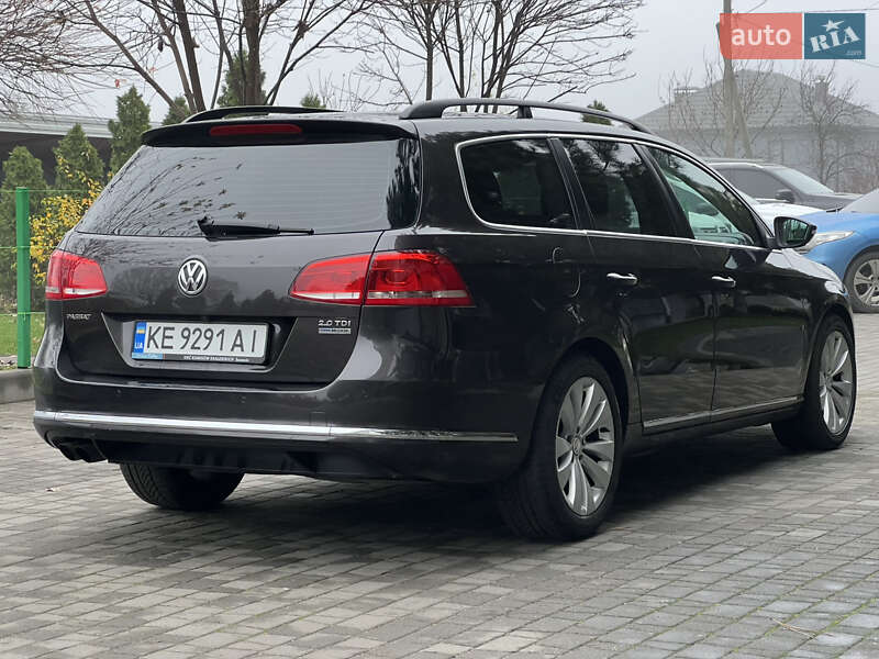 Универсал Volkswagen Passat 2011 в Днепре