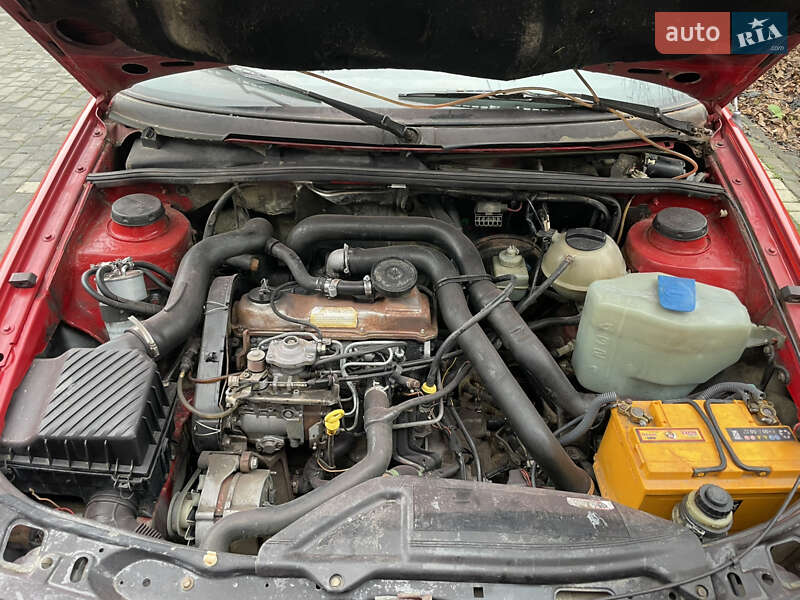 Универсал Volkswagen Passat 1990 в Черновцах