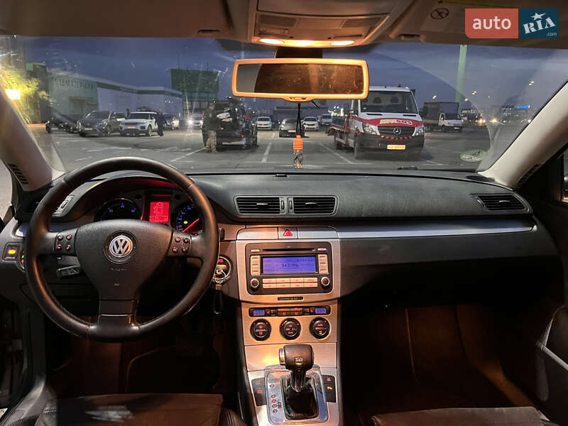 Універсал Volkswagen Passat 2008 в Києві