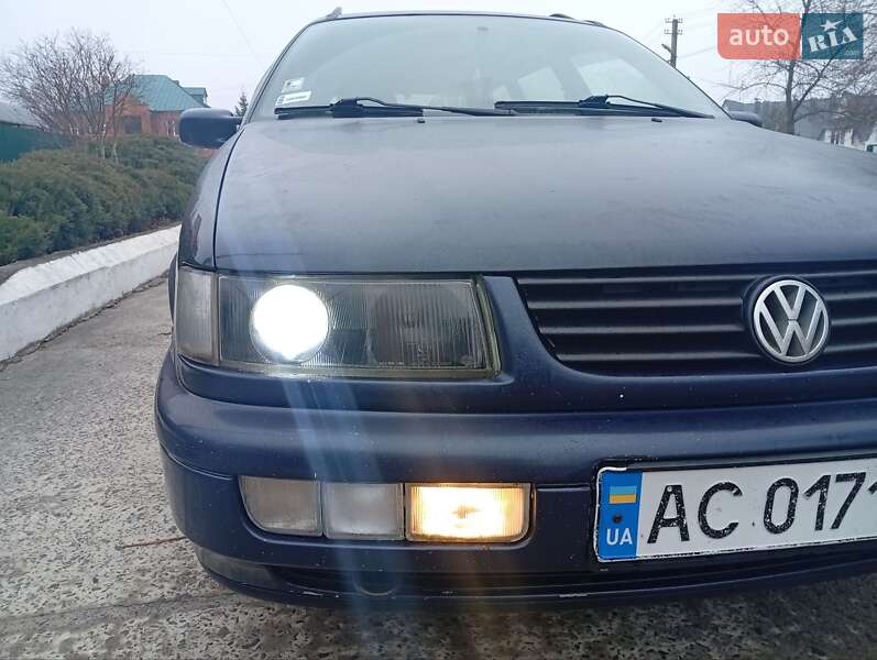 Универсал Volkswagen Passat 1995 в Вараше фото 4 Универсал Volkswagen Passat 1995 в Вараше