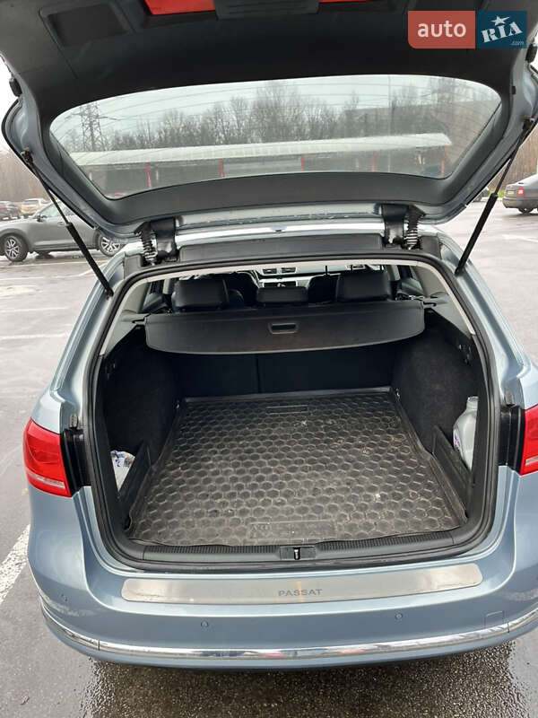 Универсал Volkswagen Passat 2013 в Харькове