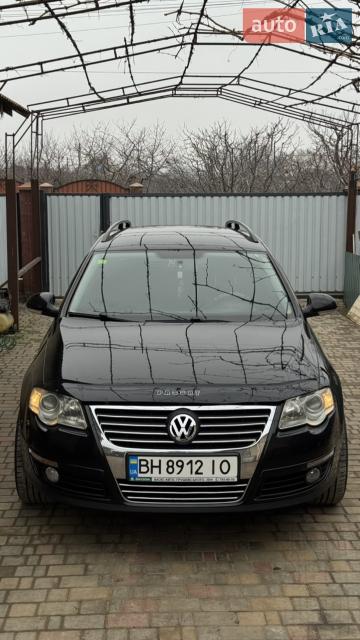 2010 Volkswagen Passat - мініатюра 9