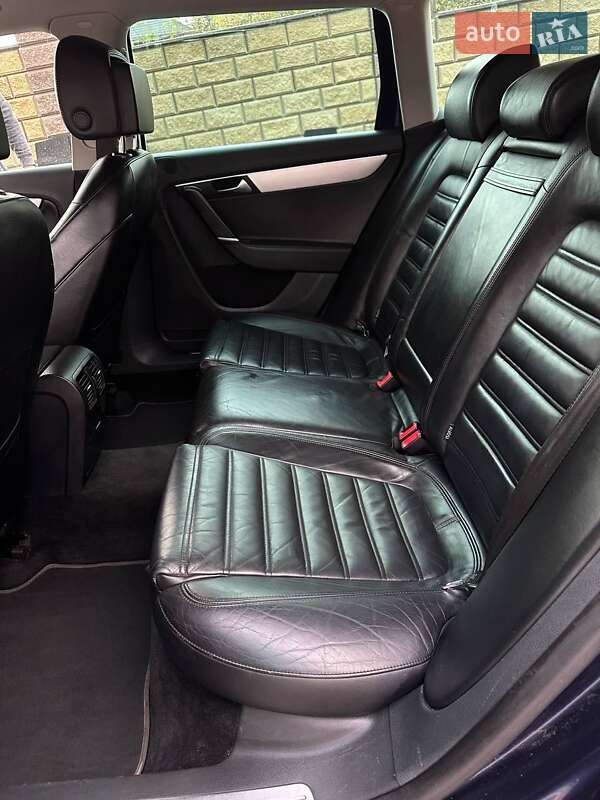 Универсал Volkswagen Passat 2011 в Тернополе