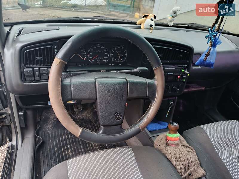 Седан Volkswagen Passat 1988 в Трускавце фото 5 Седан Volkswagen Passat 1988 в Трускавце