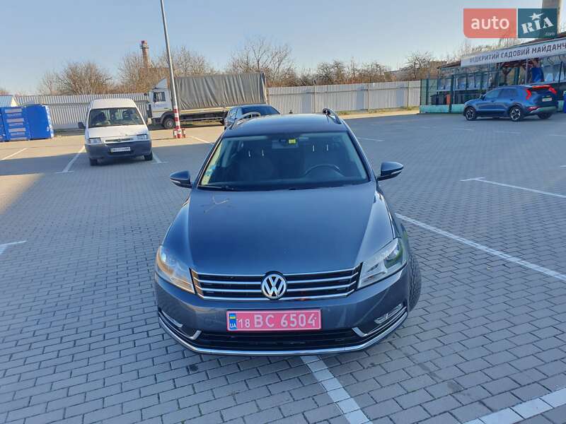 Універсал Volkswagen Passat 2011 в Дубні