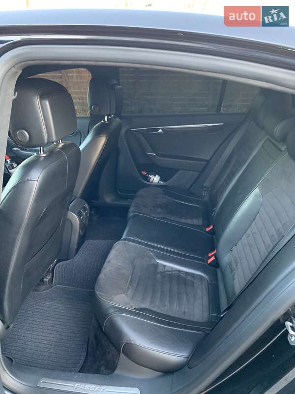 Седан Volkswagen Passat 2012 в Житомире фото 4 Седан Volkswagen Passat 2012 в Житомире