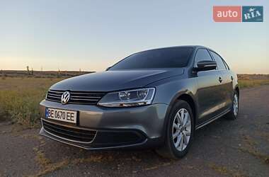 Седан Volkswagen Passat 2013 в Миколаєві