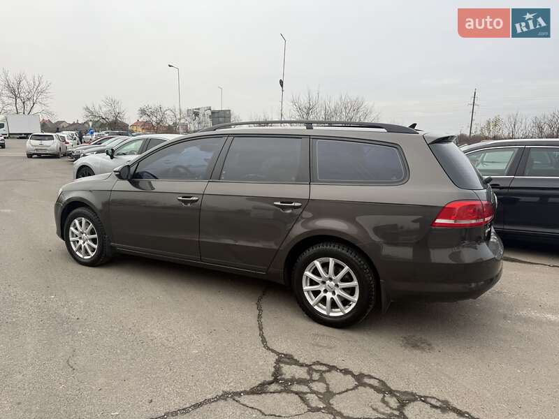 Универсал Volkswagen Passat 2012 в Ужгороде фото 10 Универсал Volkswagen Passat 2012 в Ужгороде