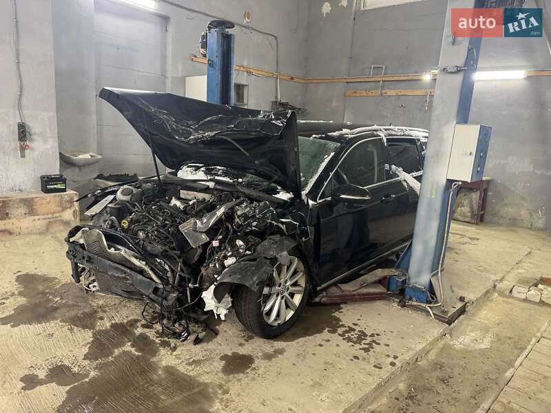 Универсал Volkswagen Passat 2019 в Николаеве