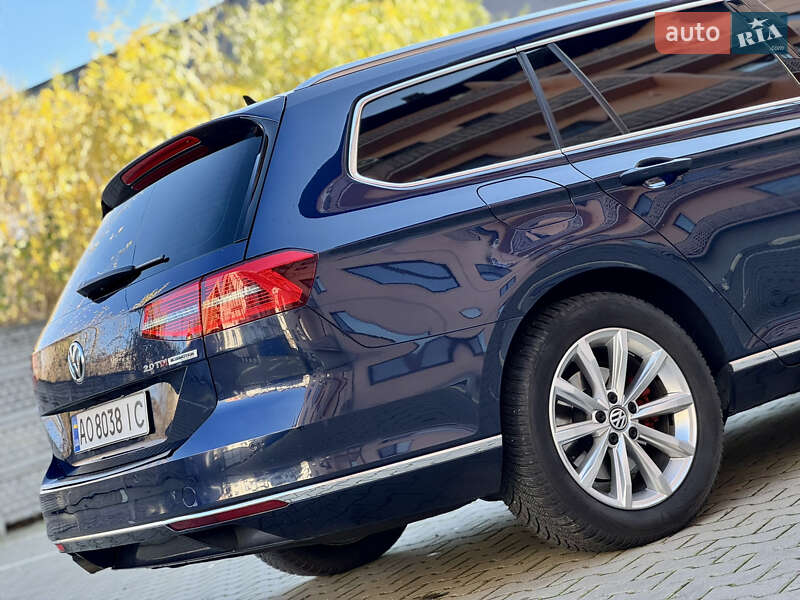 Універсал Volkswagen Passat 2015 в Ужгороді