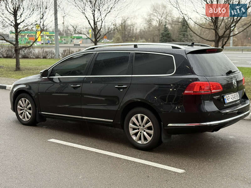 Универсал Volkswagen Passat 2014 в Киеве
