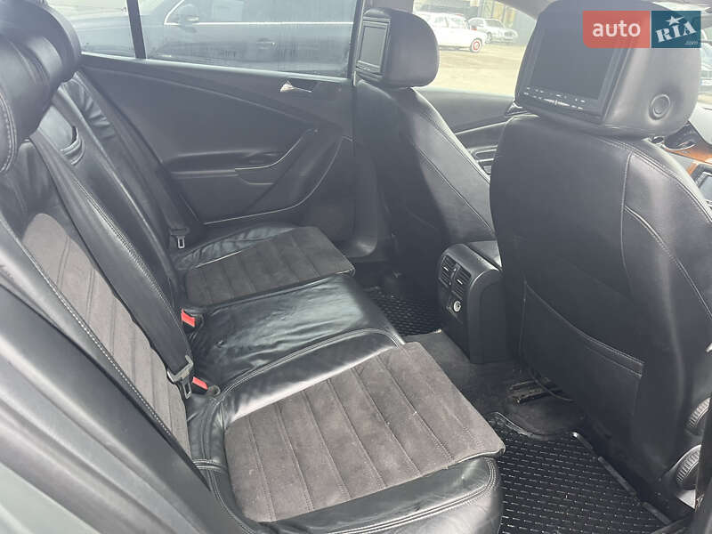 Седан Volkswagen Passat 2006 в Києві