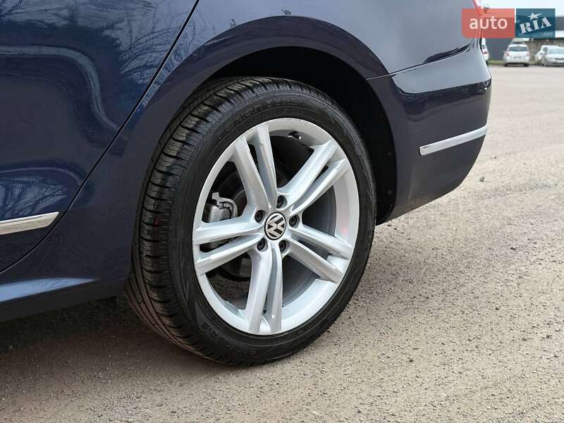 Седан Volkswagen Passat 2014 в Ровно фото 10 Седан Volkswagen Passat 2014 в Ровно