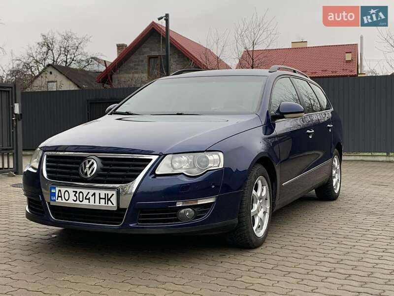 Універсал Volkswagen Passat 2008 в Жовкві