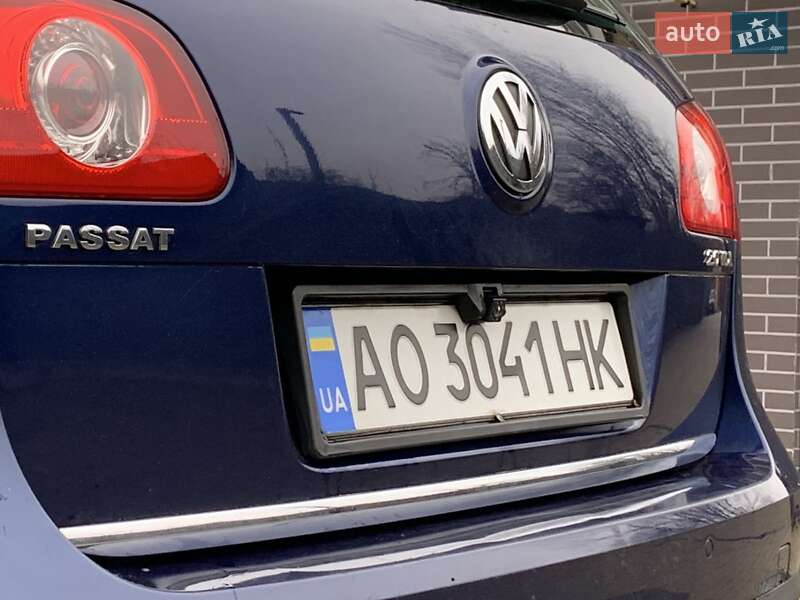 Універсал Volkswagen Passat 2008 в Жовкві