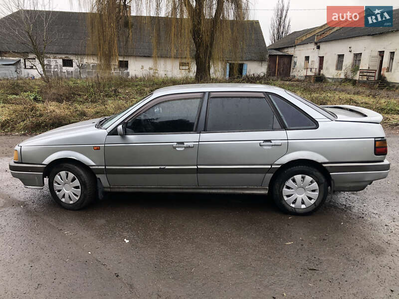 Седан Volkswagen Passat 1990 в Львові фото 8 Седан Volkswagen Passat 1990 в Львові