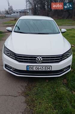 Седан Volkswagen Passat 2016 в Миколаєві