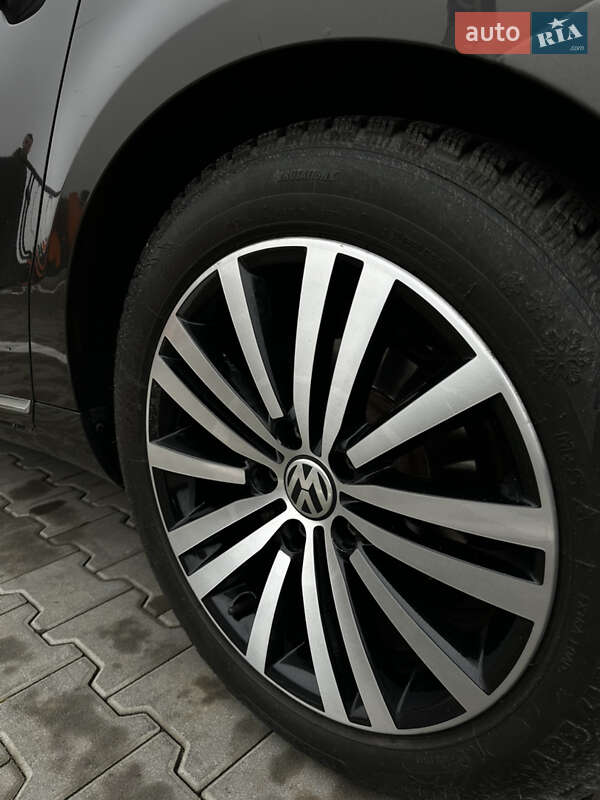 Универсал Volkswagen Passat 2014 в Виннице