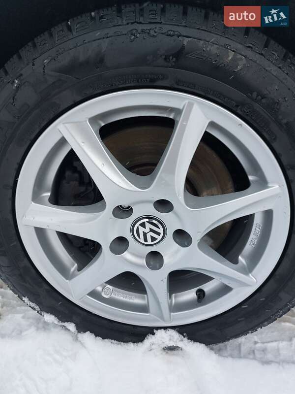 Седан Volkswagen Passat 2006 в Харькове