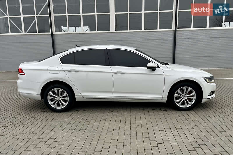 Седан Volkswagen Passat 2015 в Бершади