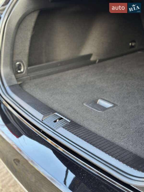 Универсал Volkswagen Passat 2019 в Стрые фото 150 Универсал Volkswagen Passat 2019 в Стрые