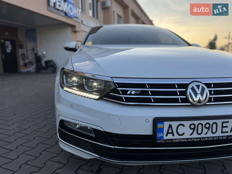 Универсал Volkswagen Passat 2017 в Луцке фото 17 Универсал Volkswagen Passat 2017 в Луцке
